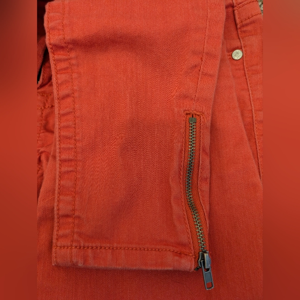 American Rag Denim Mid Rise Tapered Zip Legs Stretch Size 1 - Picture 4 of 6